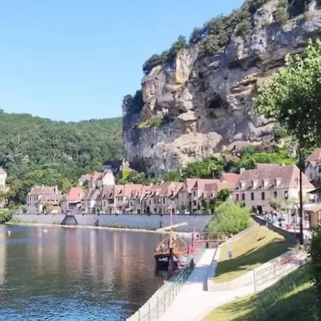 L'oustal Du Berger, Ancienne Bergerie Dans Un Ecrin De Verdure * Goujounac