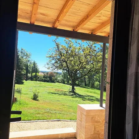 L'oustal Du Berger, Ancienne Bergerie Dans Un Ecrin De Verdure * Goujounac